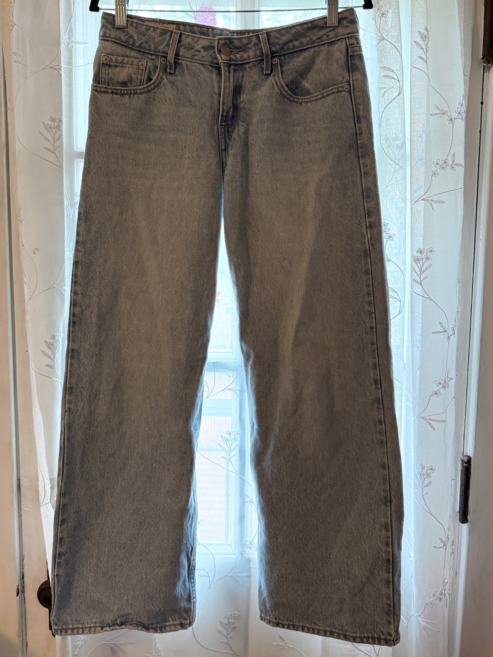 Levi’s Low Loose Jeans